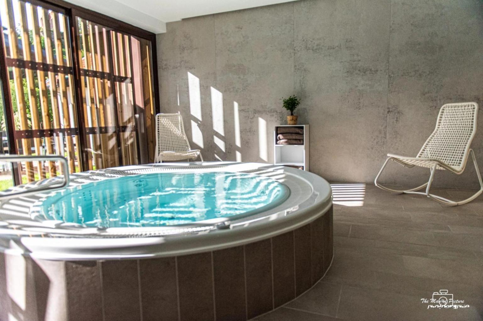 Logis Hotel Altitude Et Spa Pierre-Percée Kültér fotó